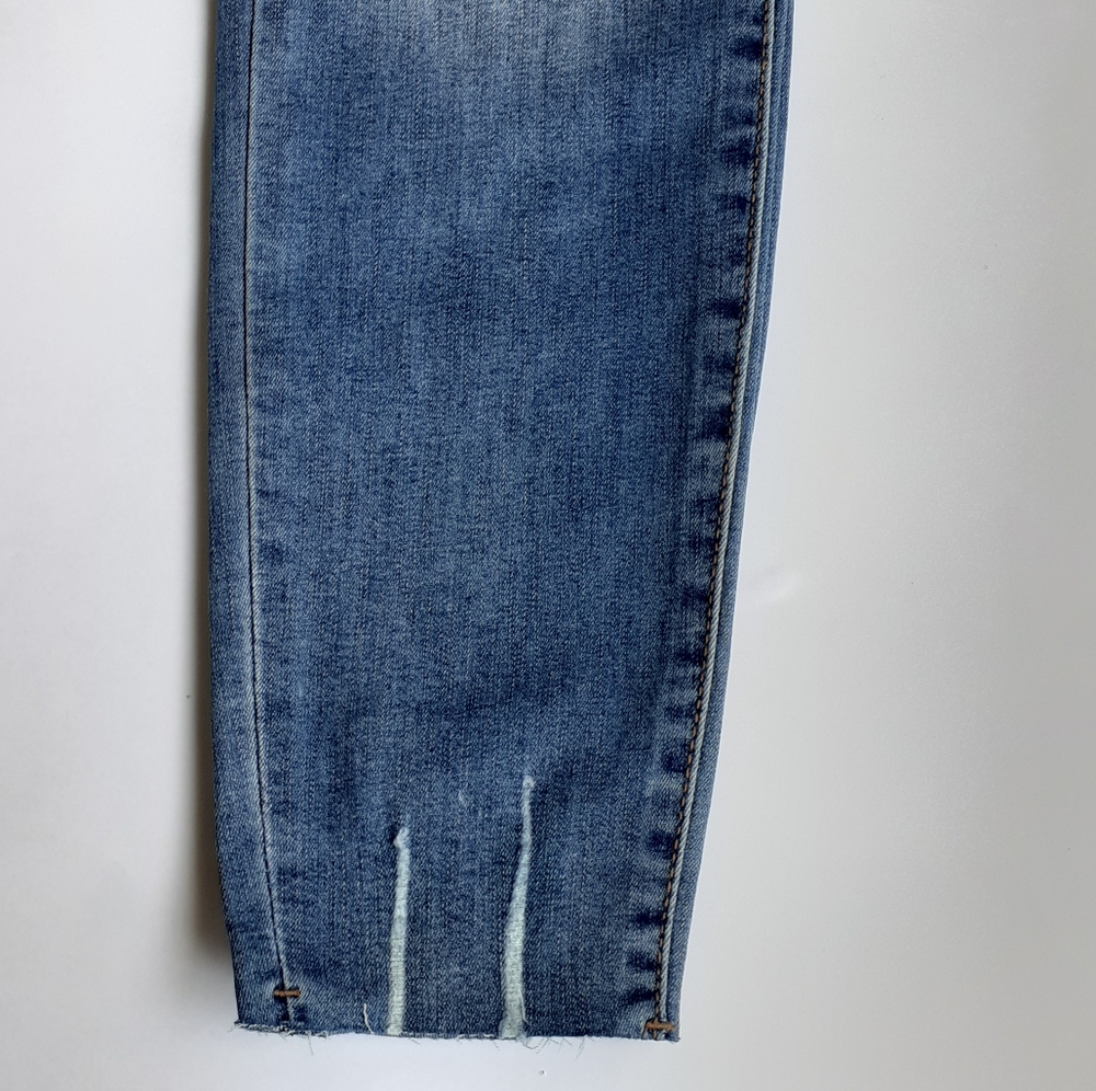 Kendall & Kylie Jeans - Picture 7 of 15